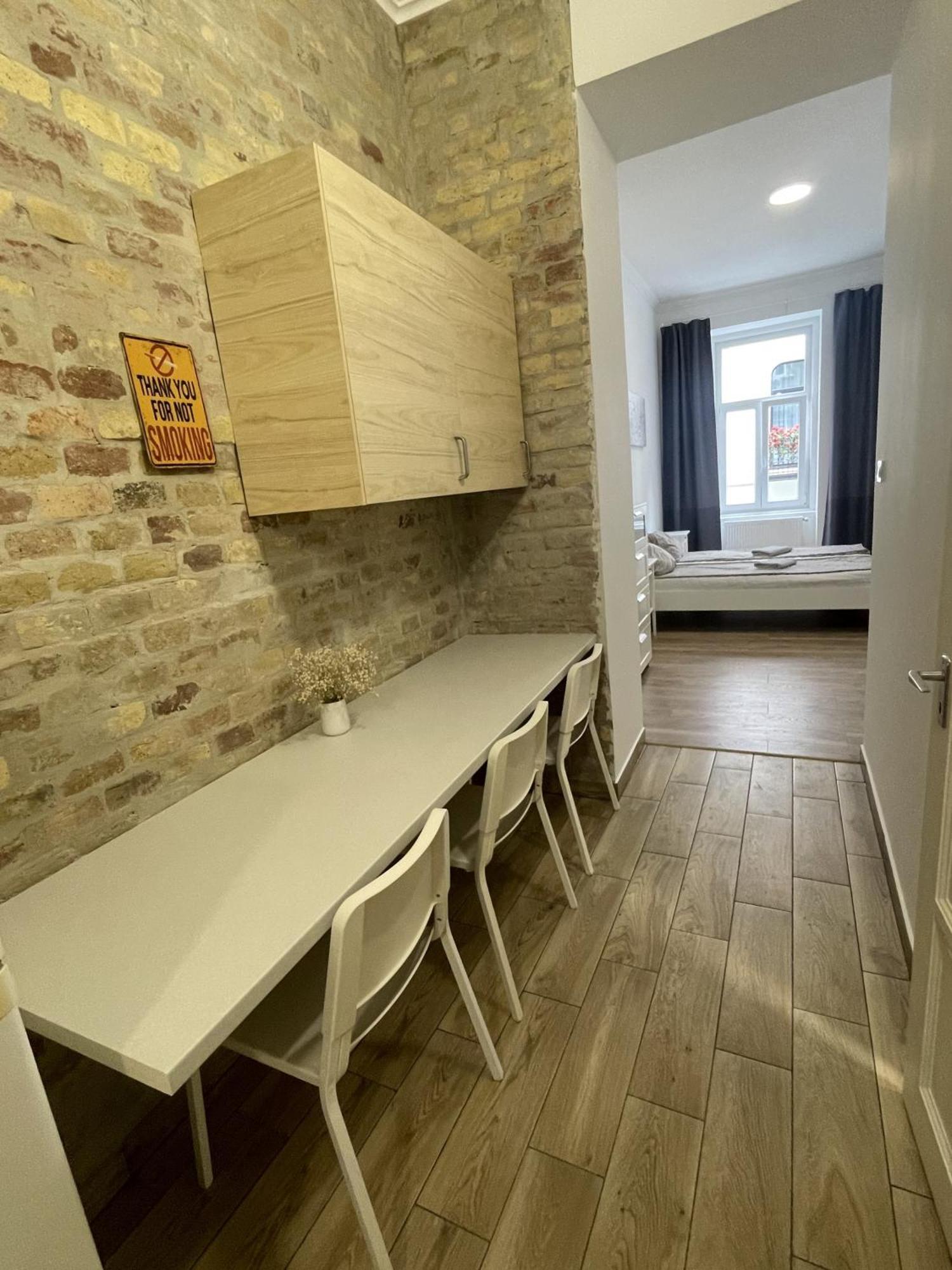 Greengary Budapest Apartments Esterno foto