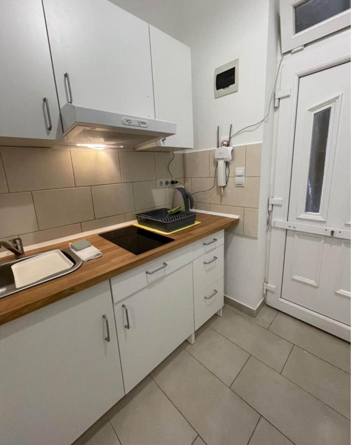 Greengary Budapest Apartments Esterno foto