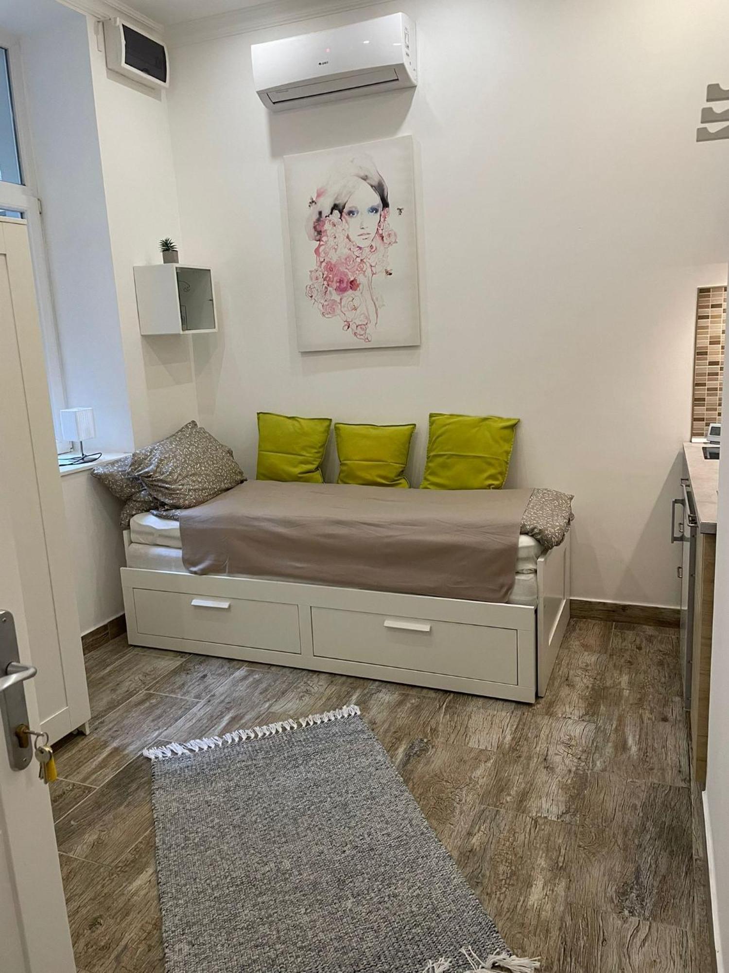 Greengary Budapest Apartments Esterno foto